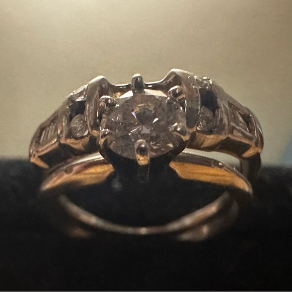 Engagement ring with wedding band ring guard, size 6. - Picture 4 of 13